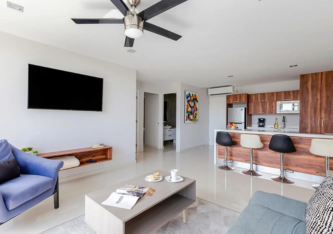 Excepcional 2Br Condo Rooftop Pool, Steps To 5Th Dk Playa del Carmen 0*,  Mexiko